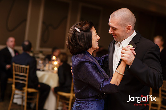 Nathalie & Brendan Wedding Preview