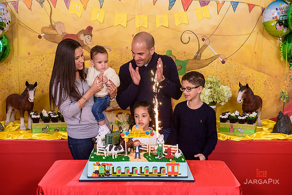 Mike_Rabbah_1st_birthday_Slideshow-79