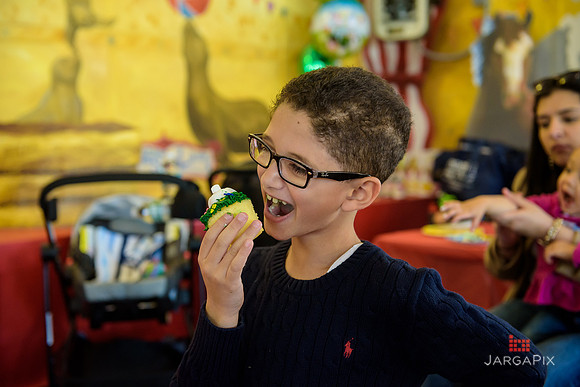 Mike_Rabbah_1st_birthday_Slideshow-86