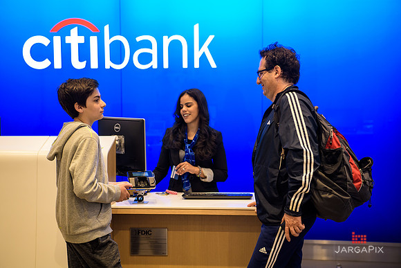 Soho_Exp_Citi_Williamsburg_Branch_metrocard_ACtivation_2017-215