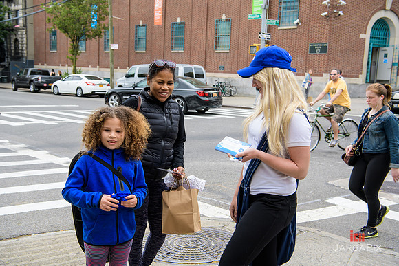 Soho_Exp_Citi_Williamsburg_Branch_metrocard_ACtivation_2017-081