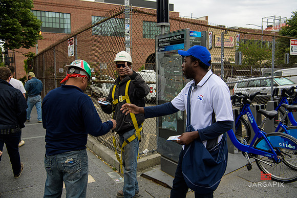 Soho_Exp_Citi_Williamsburg_Branch_metrocard_ACtivation_2017-129