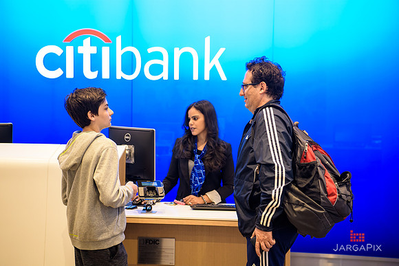 Soho_Exp_Citi_Williamsburg_Branch_metrocard_ACtivation_2017-217