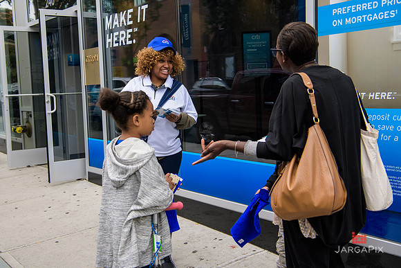 Soho_Exp_Citi_Williamsburg_Branch_metrocard_ACtivation_2017-255