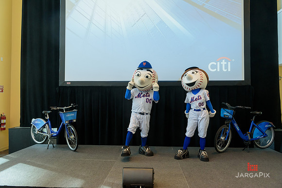 Soho_CitiGold_TownHall_Event_10-8-2015-032