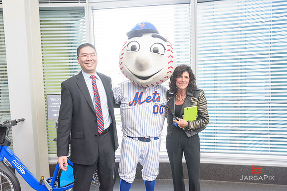 Soho_CitiGold_TownHall_Event_10-8-2015-015
