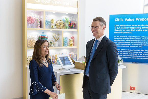 Soho_Citi_Gold_Candy_Kiosk2_5-2-2018-054