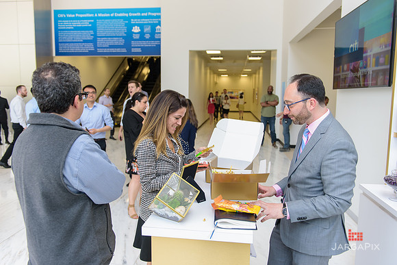 Soho_Citi_Gold_Candy_Kiosk2_5-2-2018-001