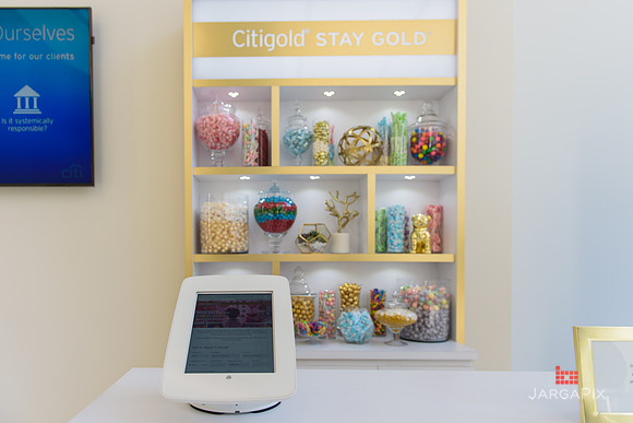 Soho_Citi_Gold_Candy_Kiosk_5-2-2018-006