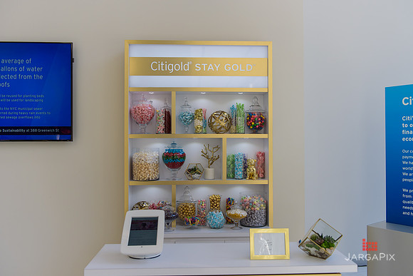 Soho_Citi_Gold_Candy_Kiosk_5-2-2018-003