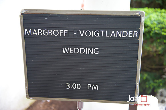 Laraine_Paul_Voitlander_Wedding_2011-337