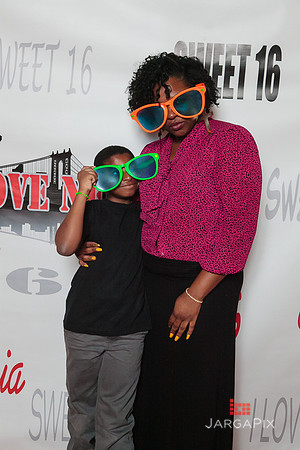Alaysia_Sweet_16_PhotoBooth-029