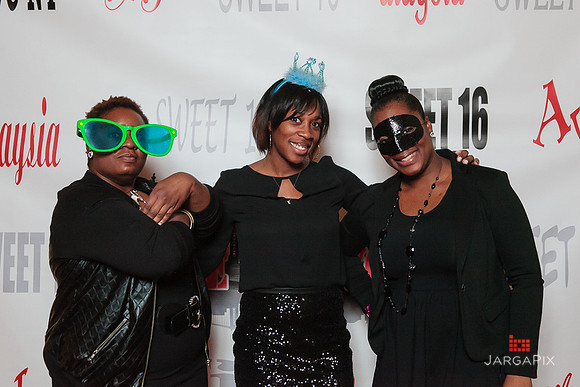 Alaysia_Sweet_16_PhotoBooth-008