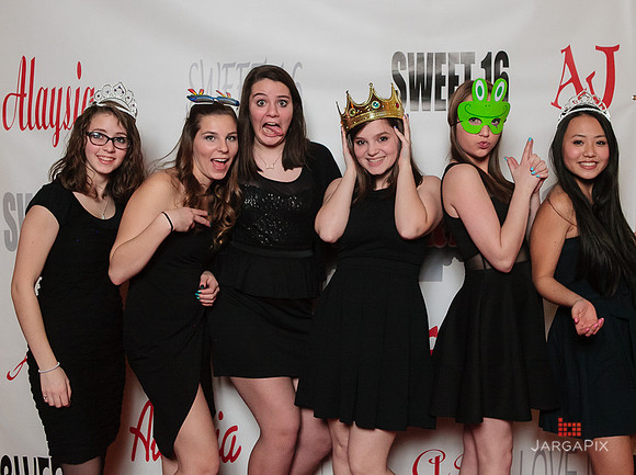 Alaysia_Sweet_16_PhotoBooth-003