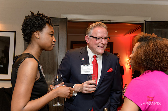 Temple_NYC_Alumni_Holiday_Party_2014-102