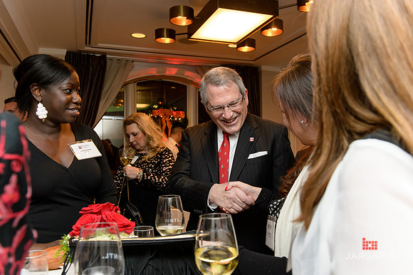Temple_NYC_Alumni_Holiday_Party_2014-045