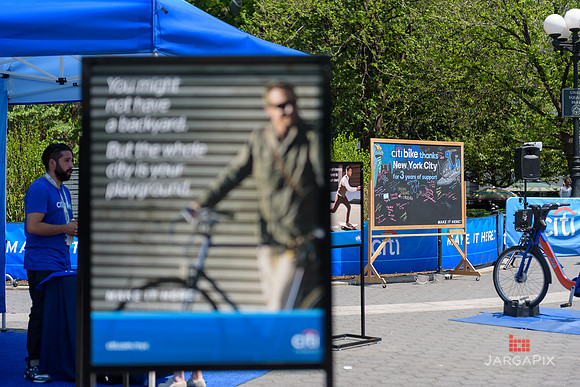 Soho_CitiBike_Installation_Union_Square_Spring_2016-0295