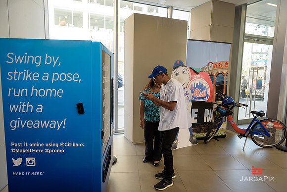 Soho_CitiBike_Installation_Union_Square_Spring_2016-0106