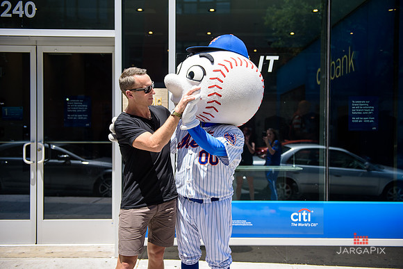 Soho_Exp_Citi_Williamsburg_Mr_Met_6-20-2017_254