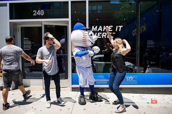 Soho_Exp_Citi_Williamsburg_Mr_Met_6-20-2017_350