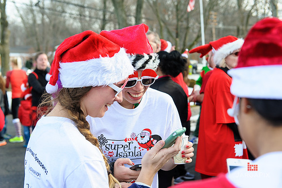 SuperSanta_5k_Slideshow-072