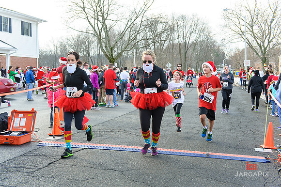 SuperSanta_5k_Slideshow-056