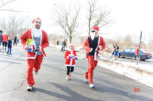 SuperSanta_5k_Slideshow-078