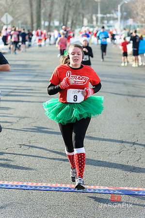 SuperSanta_5k_Slideshow-041