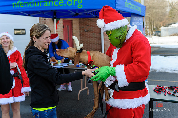 SuperSanta_5k_Slideshow-106