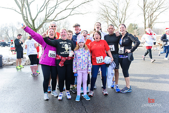 SuperSanta_5k_Slideshow-079