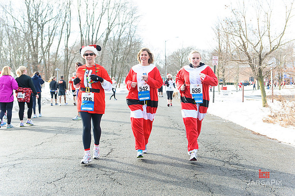 SuperSanta_5k_Slideshow-081