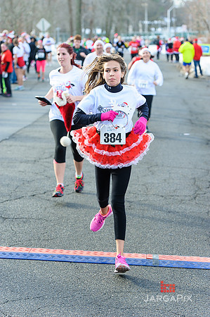 SuperSanta_5k_Slideshow-064