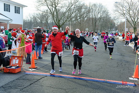 SuperSanta_5k_Slideshow-055