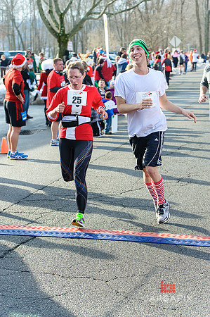 SuperSanta_5k_Slideshow-046