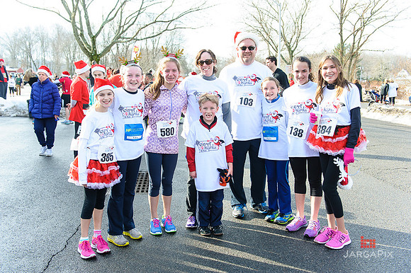SuperSanta_5k_Slideshow-076