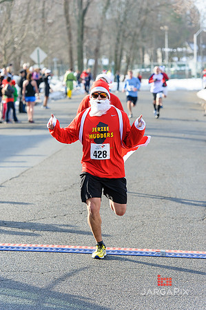 SuperSanta_5k_Slideshow-034