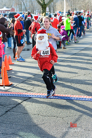 SuperSanta_5k_Slideshow-045