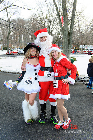 SuperSanta_5k_Slideshow-073