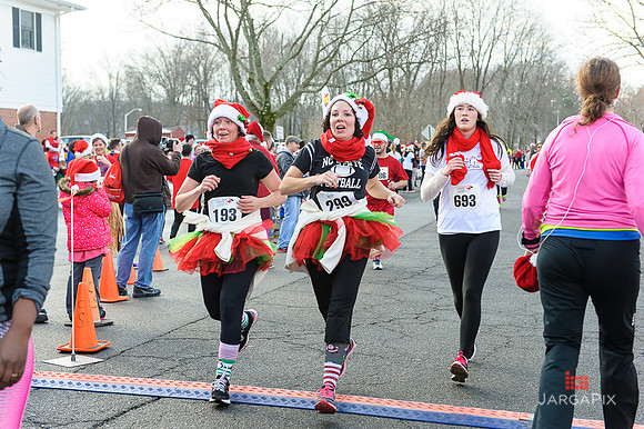 SuperSanta_5k_Slideshow-059
