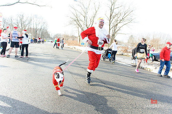 SuperSanta_5k_Slideshow-077