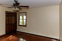 Mike Akkus - BetterHomes - 326 Boulevard, New Milford NJ