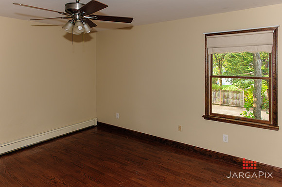 Mike Akkus - BetterHomes - 326 Boulevard, New Milford NJ