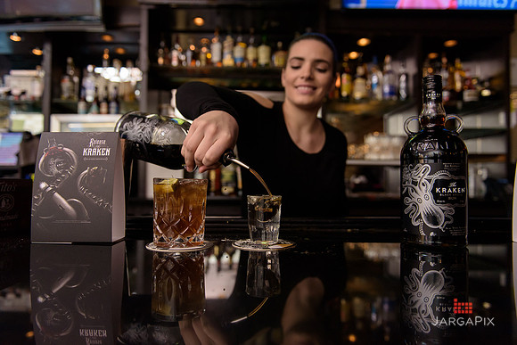 Soho_Exp_Kraken_Luna_Woodfire-142
