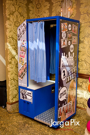 CPHS_Prom_2010_Candids-037