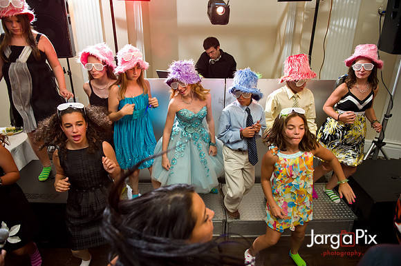 Talia_Binns_Batmitzvah-0870