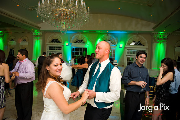 George_Sarah_Mendoza_Wedding-1977