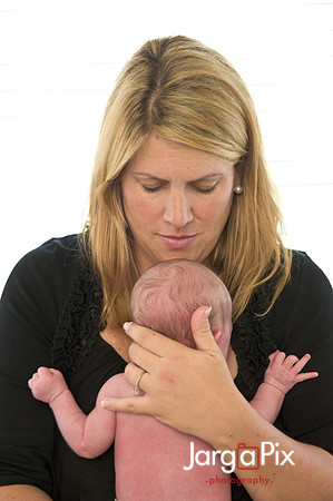 Piper_newborn_session-076-2