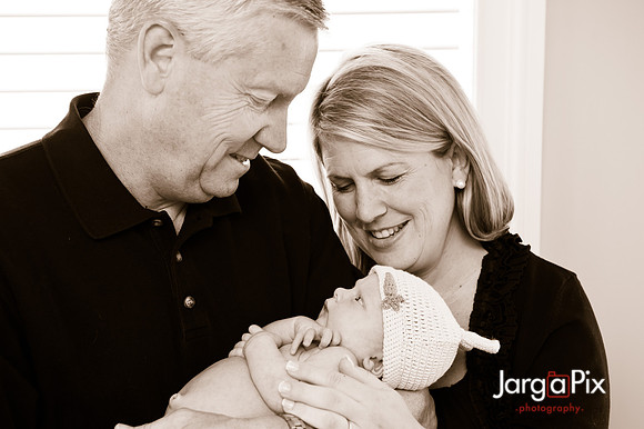 Piper_newborn_session-059-2