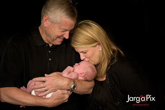 Piper_newborn_session-165-2