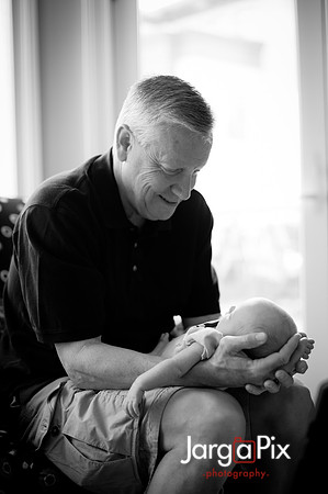 Piper_newborn_session-003-2